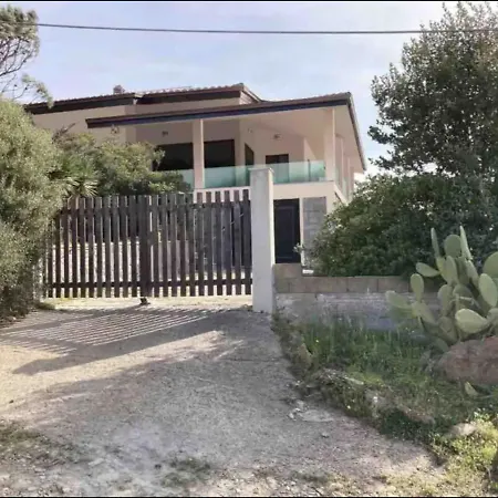 Ada Villa Torre dei Corsari